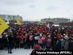 Митинг на Марсовом поле в Петербурге